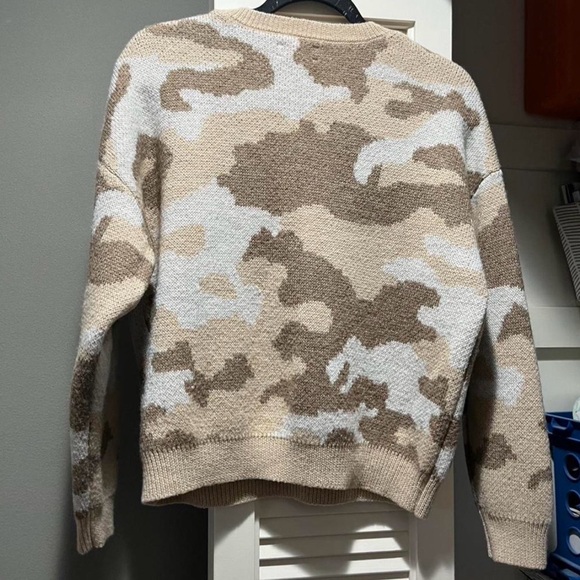 Lucky Brand Beige and Cream Camouflage Wool Blend Sweater - Picture 7 of 7